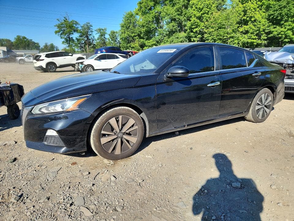 2022 Nissan Altima SV