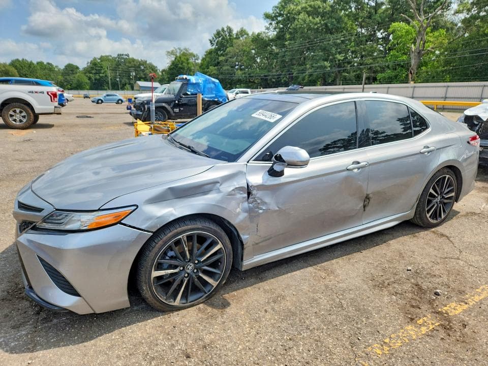 2020 Toyota Camry XSE