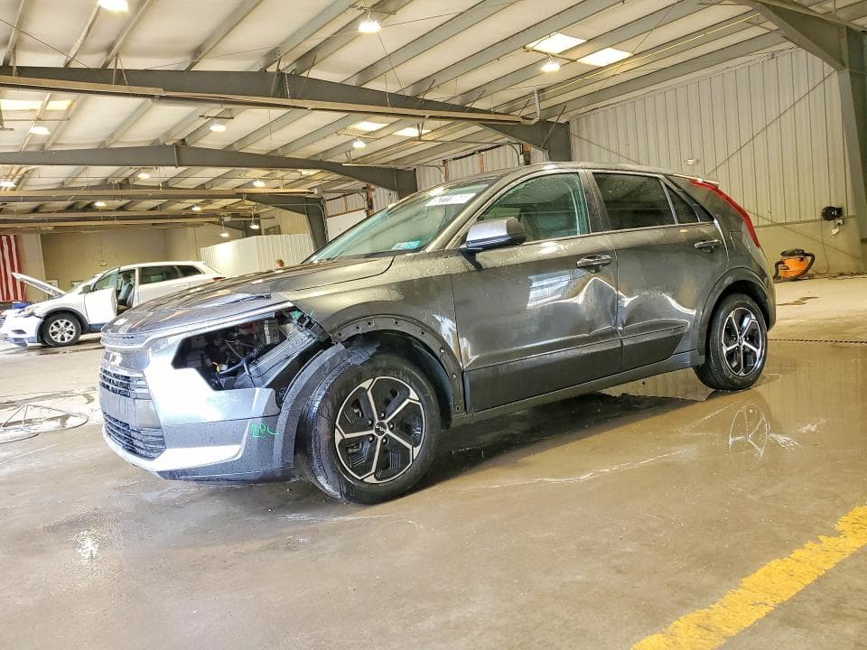 2026 KIA Niro LX
