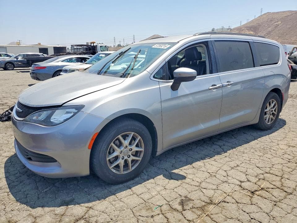 2020 Chrysler Voyager LXI