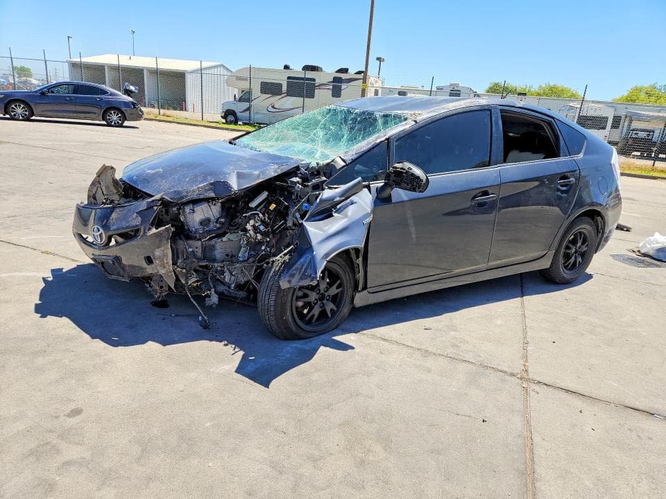 2010 Toyota Prius III