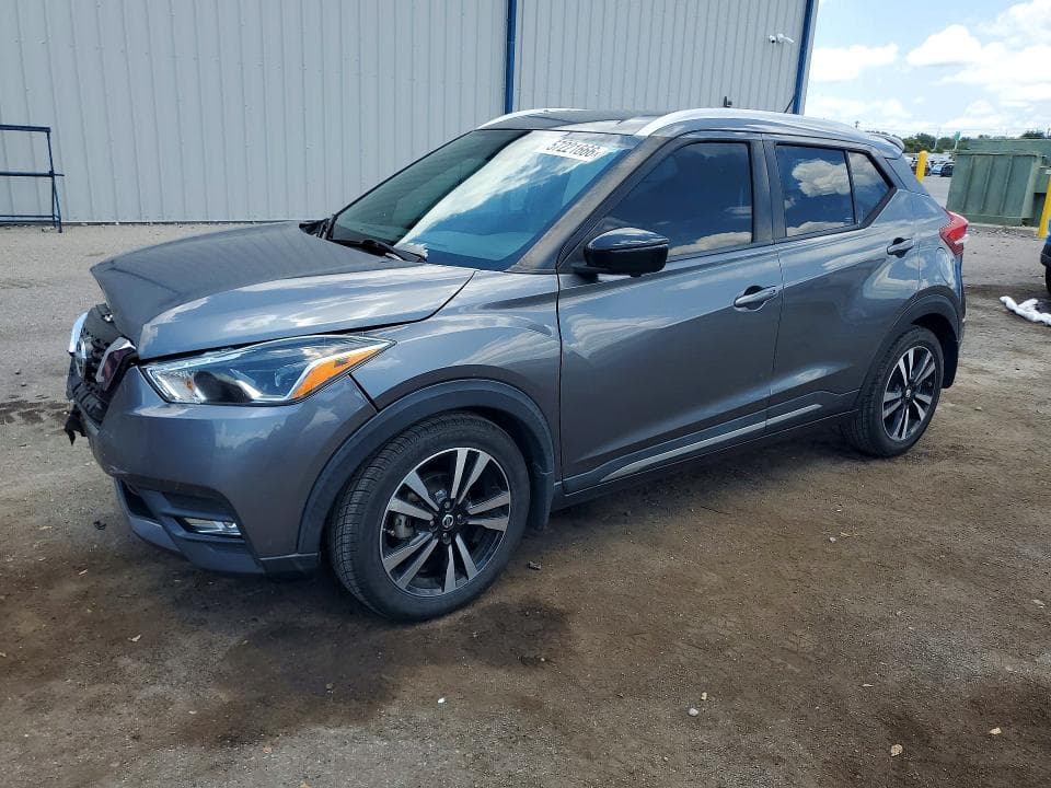2018 Nissan Kicks SR