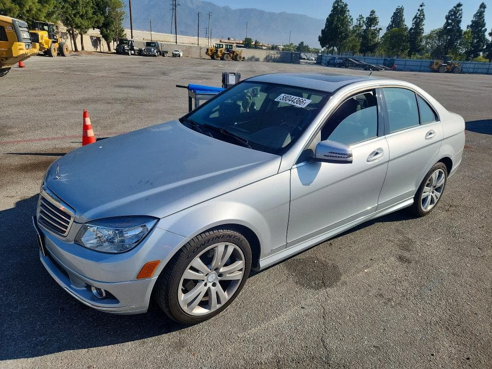 2011 Mercedes-Benz C 300