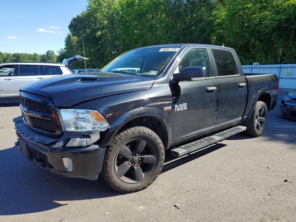 2015 RAM 1500 SLT