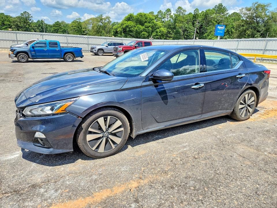2020 Nissan Altima SL