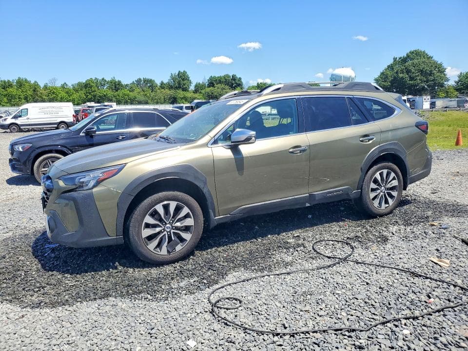 2025 Subaru Outback Touring