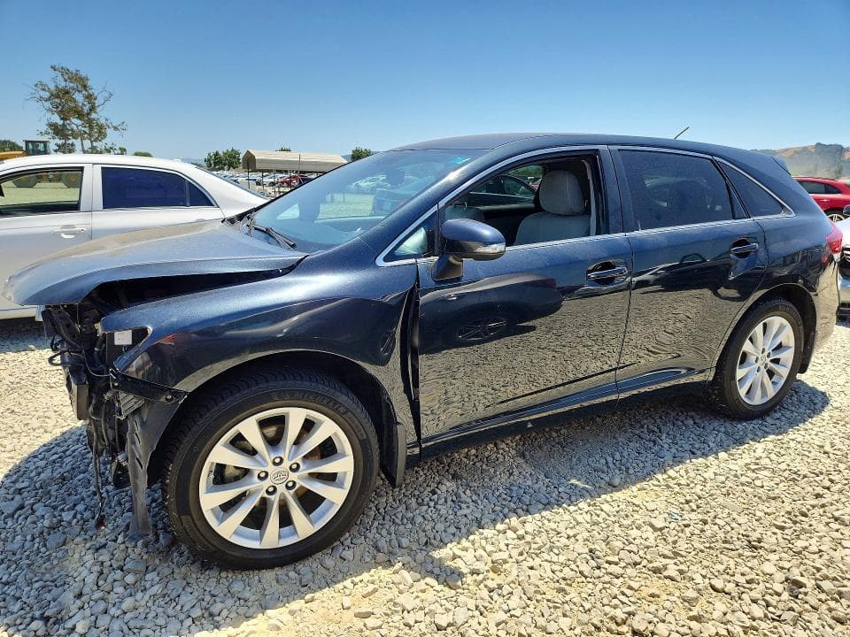 2013 Toyt Venza LE