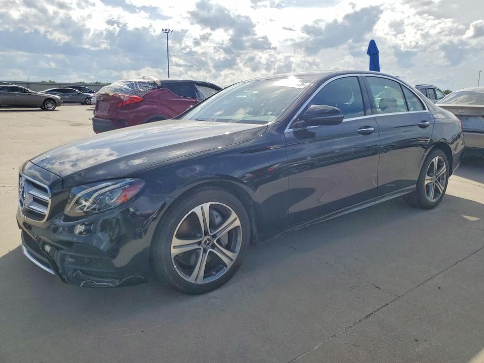 2017 Mercedes-Benz E 300