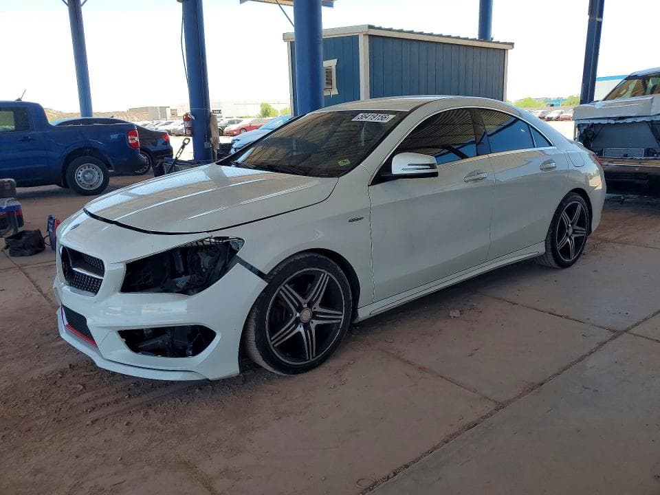 2015 Mercedes-Benz CLA 250