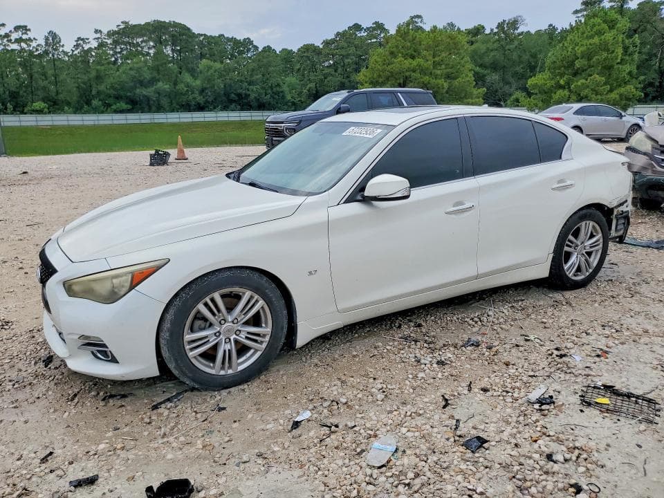 2014 Infiniti Q50 Premium