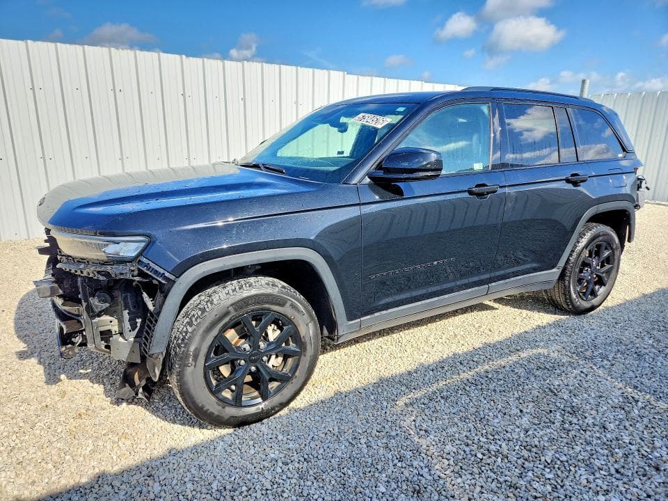 2024 Jeep Grand Cherokee Laredo