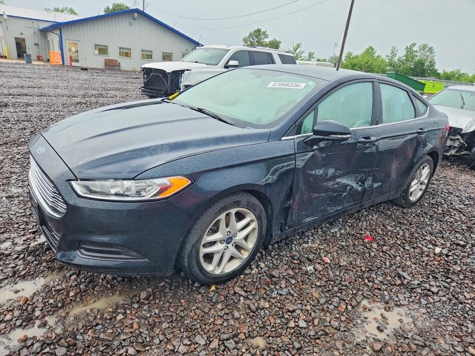 2014 Ford Fusion SE