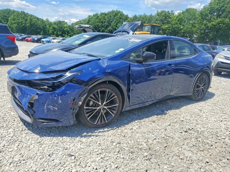 2024 Toyota Prius XLE