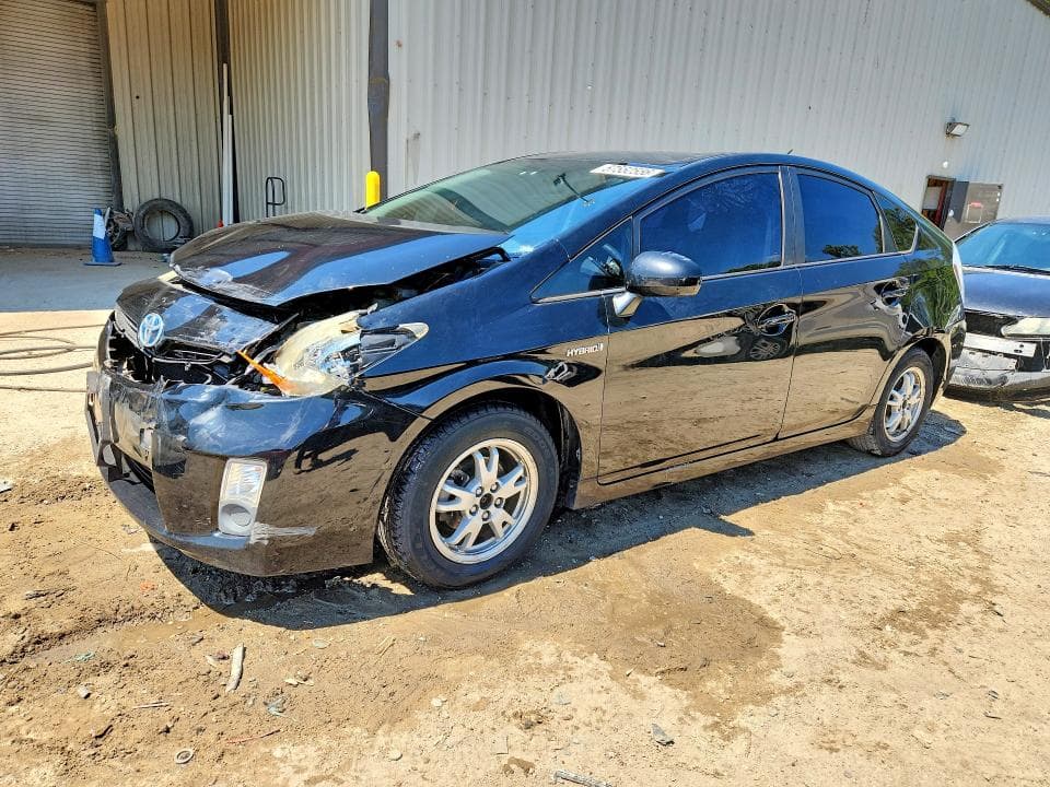 2010 Toyota Prius III