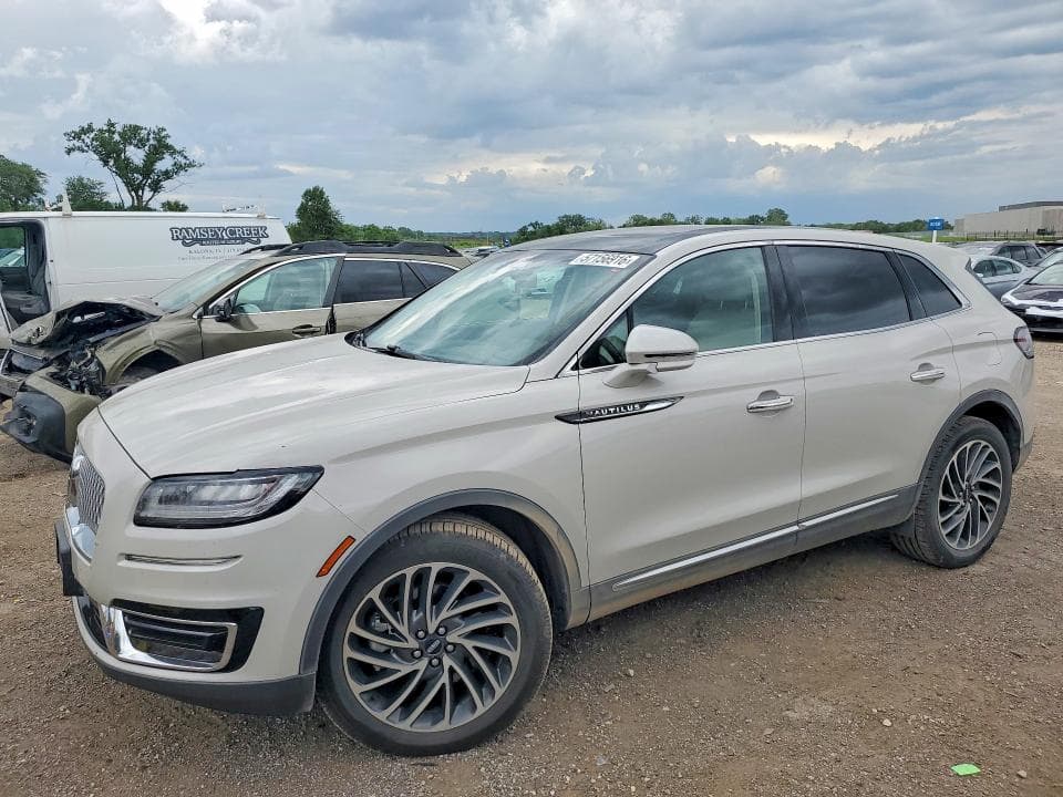 2019 Lincoln Nautilus Reserve