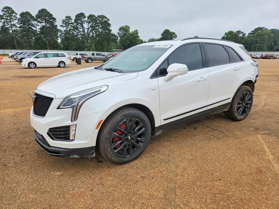 2026 Cadillac XT5 Sport