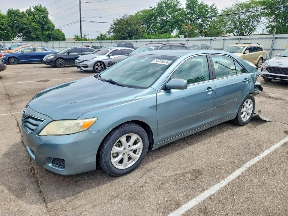 2011 Toyota Camry LE