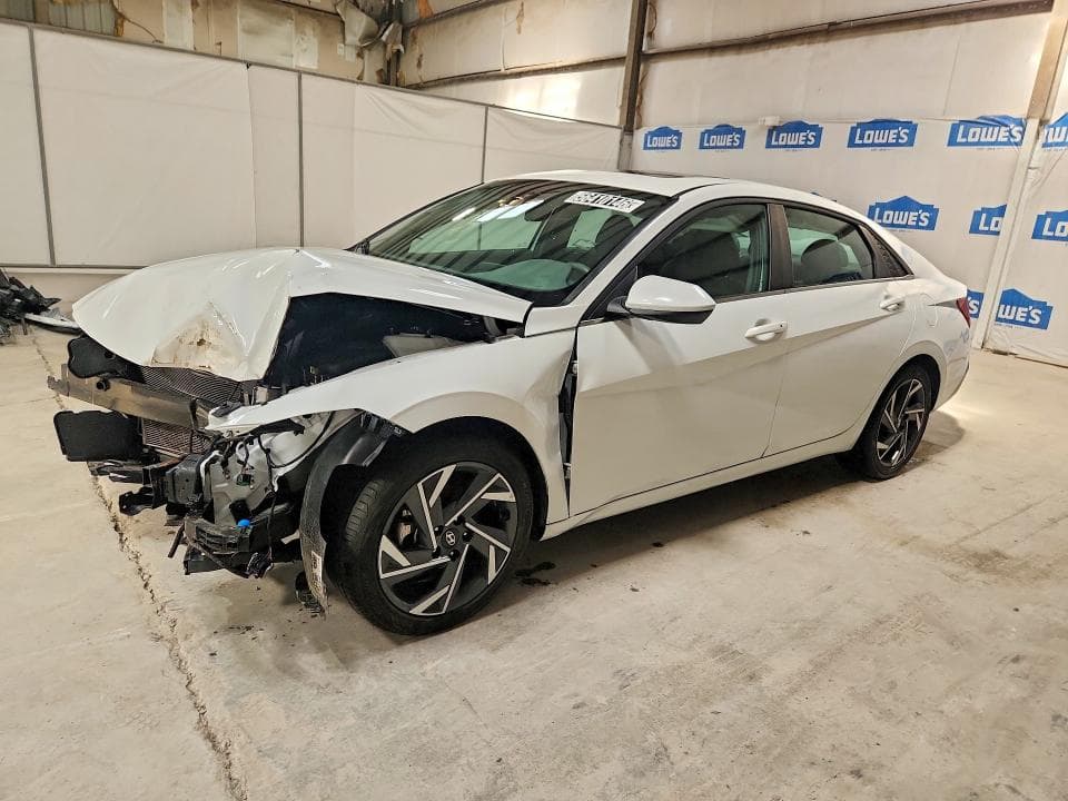 2025 Hyundai Elantra SEL