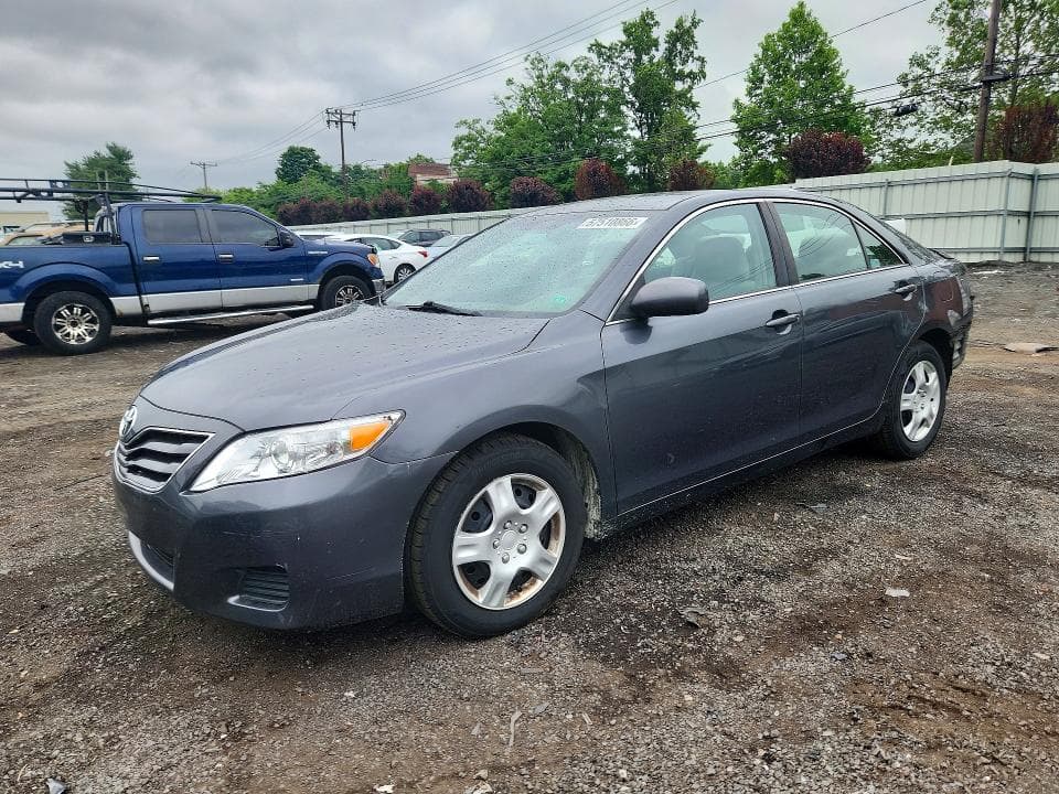 2010 Toyota Camry LE