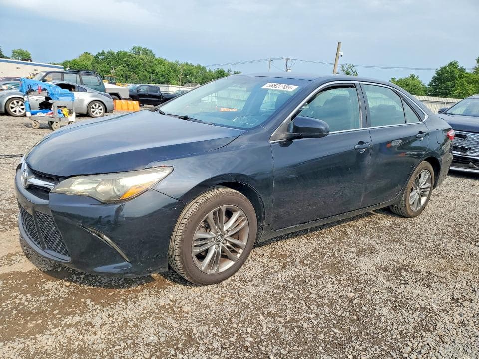 2017 Toyota Camry SE