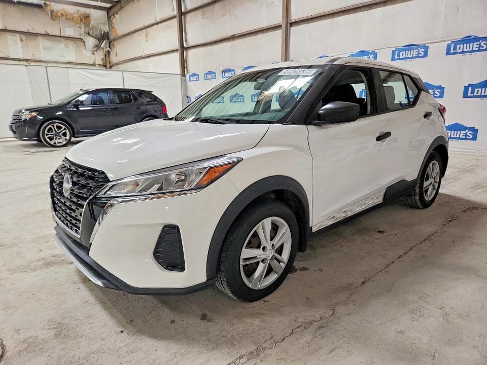 2022 Nissan Kicks S