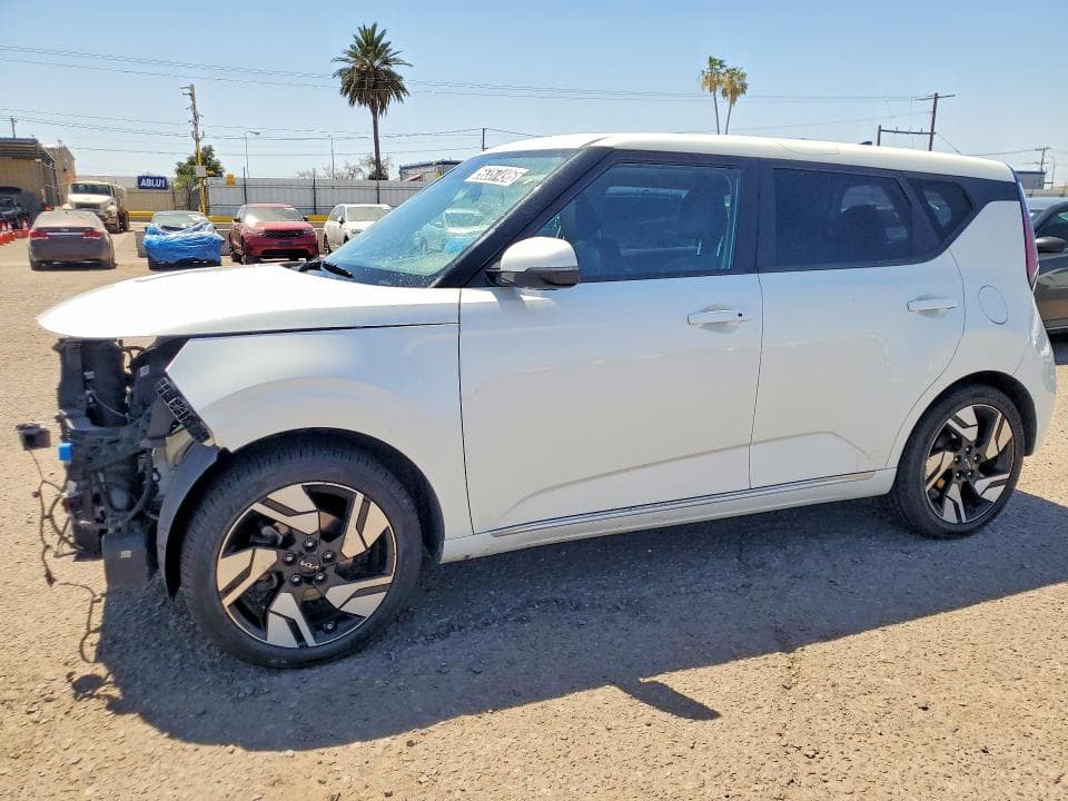 2023 KIA Soul GT Line