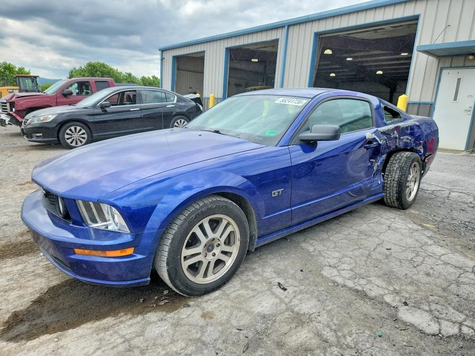 2005 Ford Mustang GT