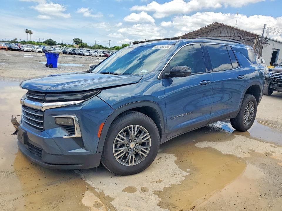 2026 Chevrolet Traverse LT