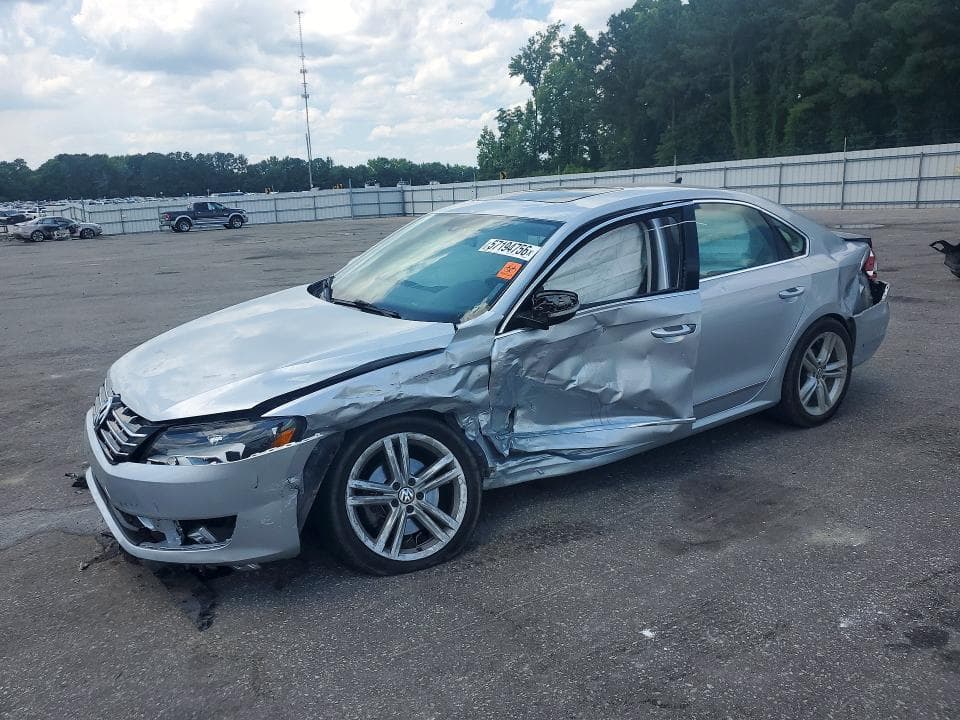2015 Volkswagen Passat SE