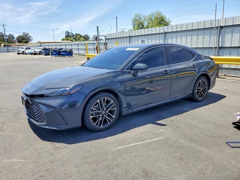2025 Toyota Camry XLE