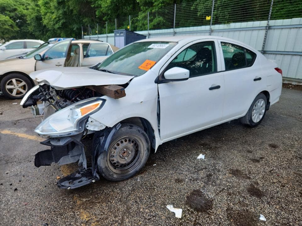 2018 Nissan Versa S Plus