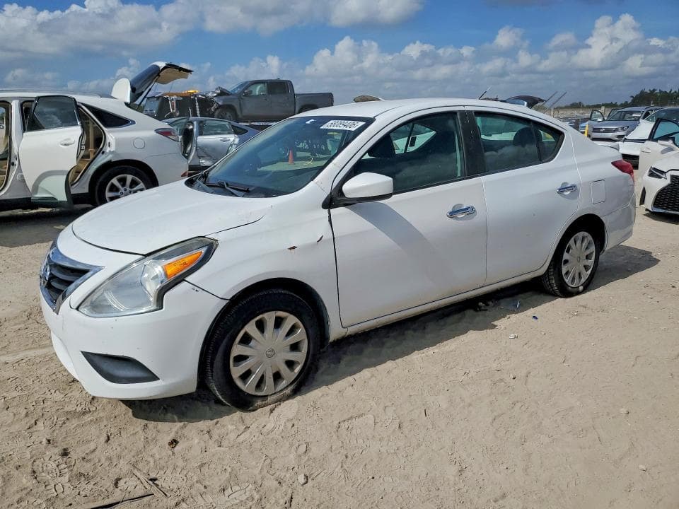 2017 Nissan Versa 1.6 SV