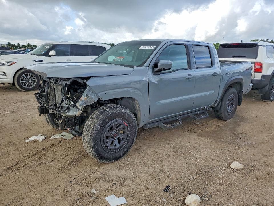 2025 Nissan Frontier PRO-4X