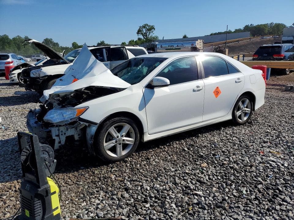 2014 Toyota Camry SE