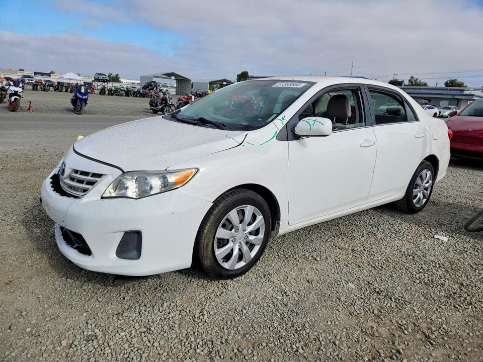 2013 Toyota Corolla LE