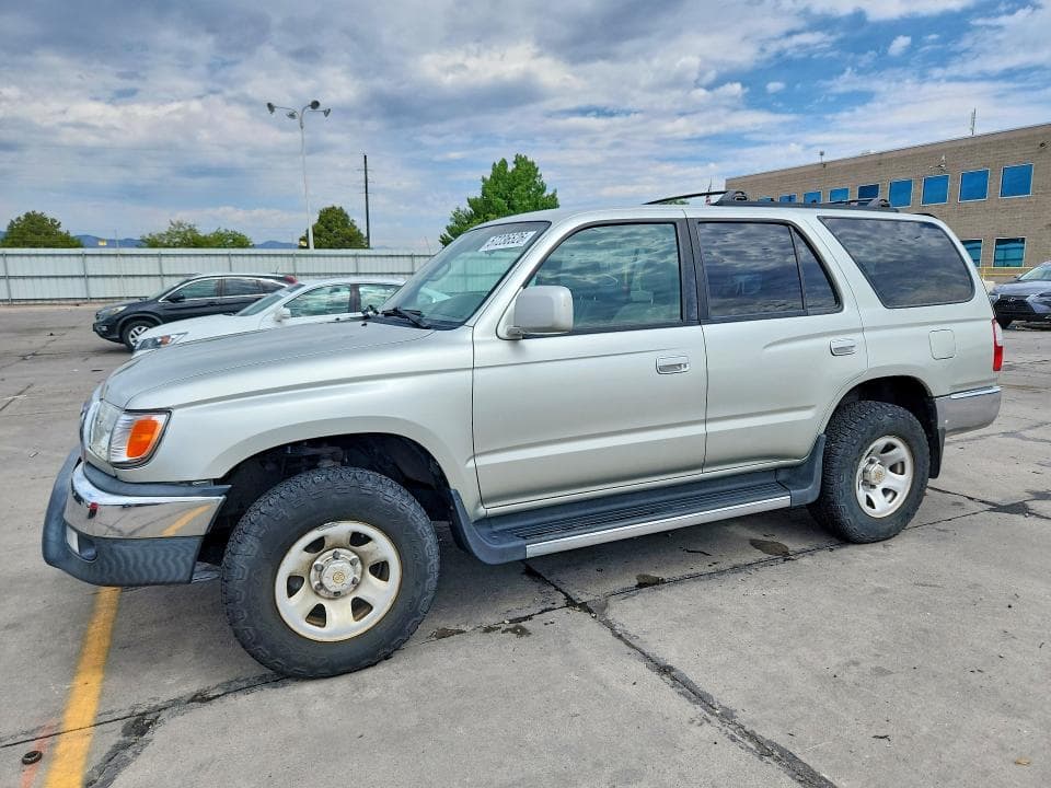 1999 Toyota 4RUNNER SR5