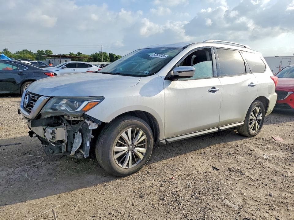 2019 Nissan Pathfinder SV