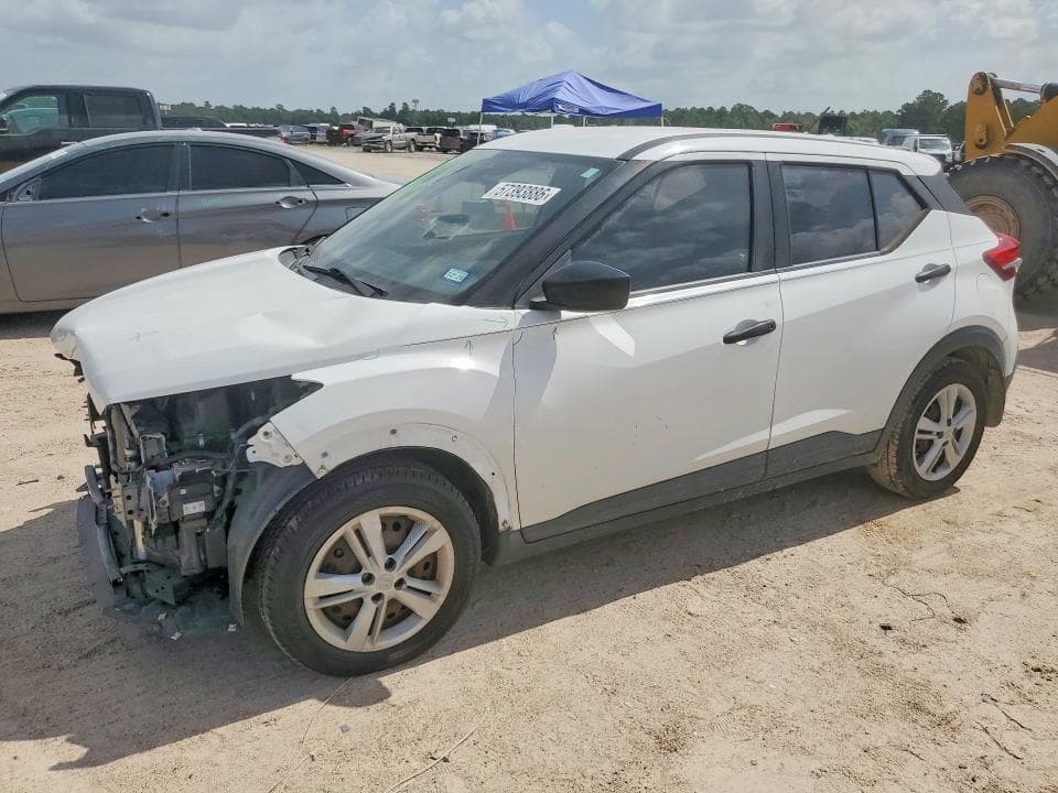 2020 Nissan Kicks S