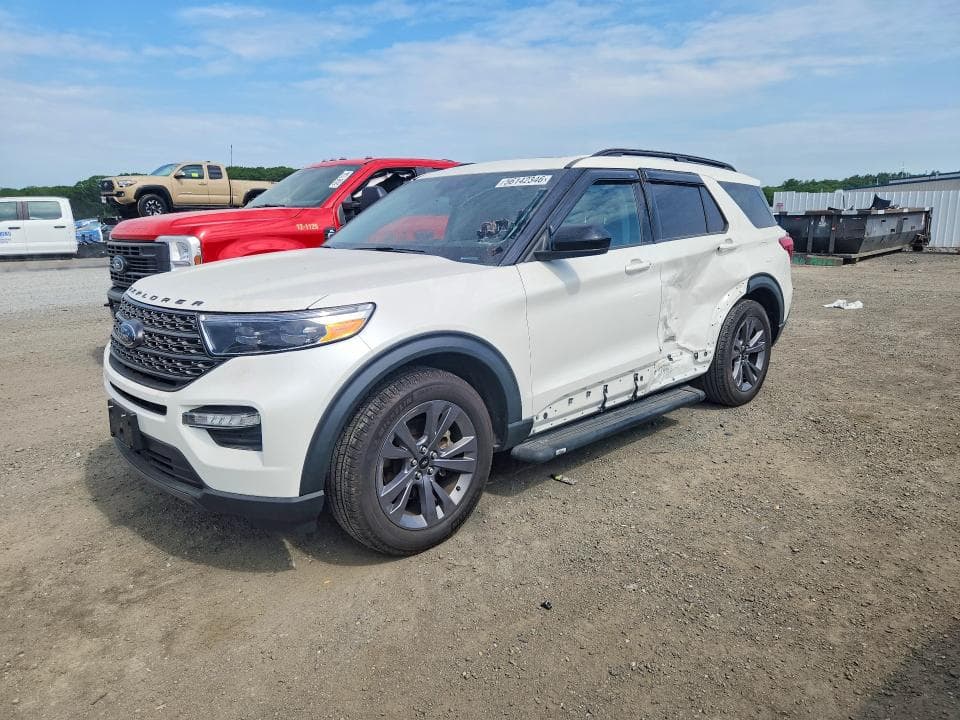 2022 Ford Explorer XLT