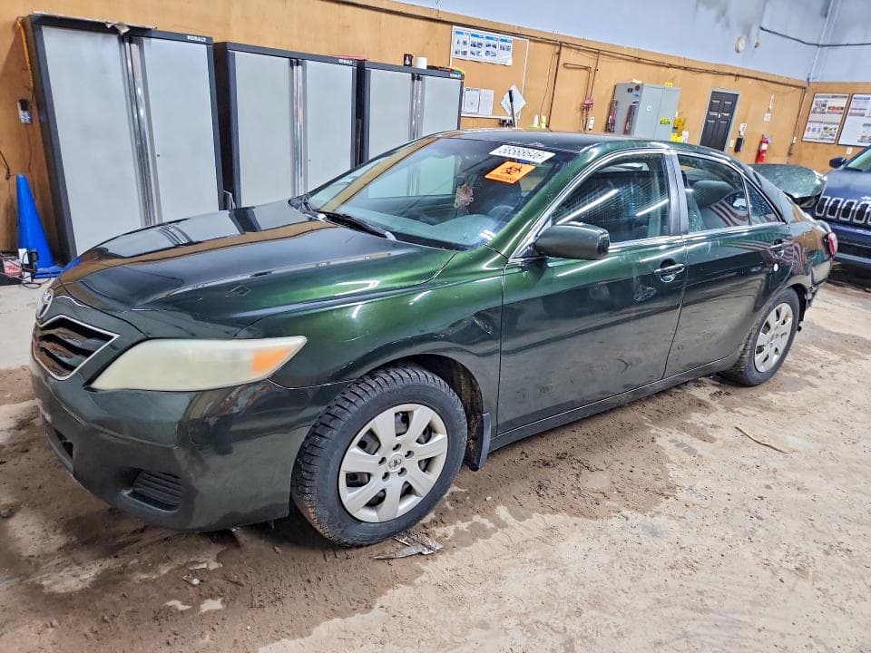 2010 Toyota Camry LE