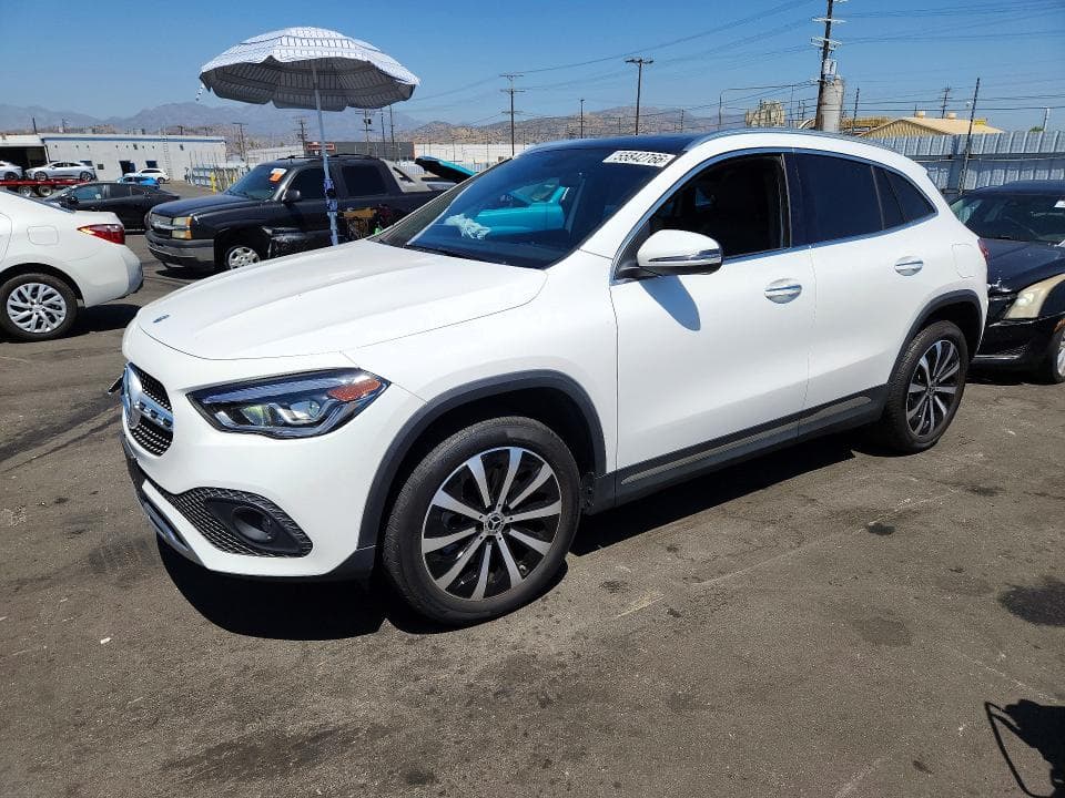 2023 Mercedes-Benz GLA 250
