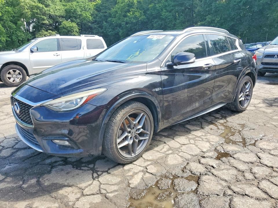 2017 Infiniti QX30 Base