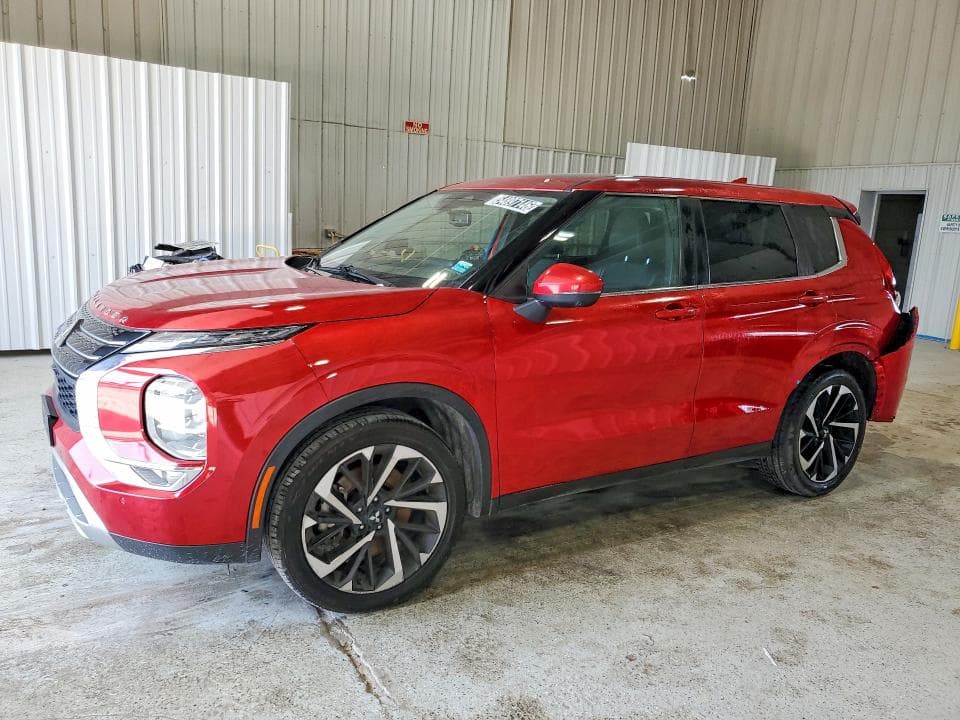 2024 Mitsubishi Outlander SE
