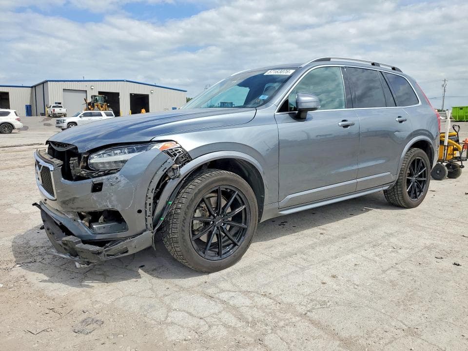 2018 Volvo XC90 T6