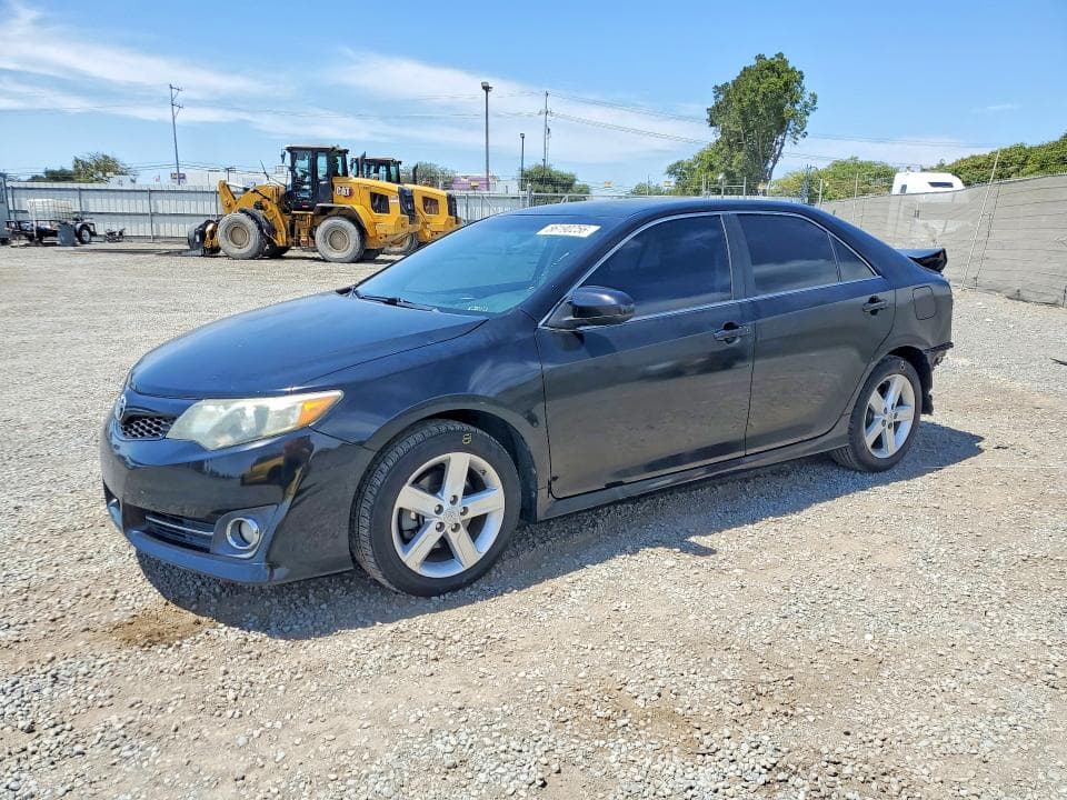 2013 Toyota Camry SE
