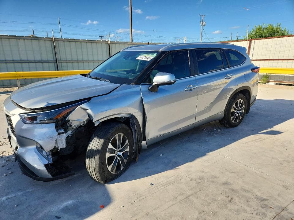 2024 Toyota Highlander XLE