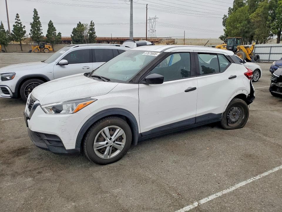 2020 Nissan Kicks S