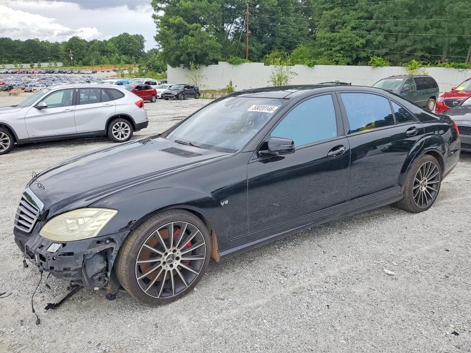 2011 Mercedes-Benz S 63 AMG