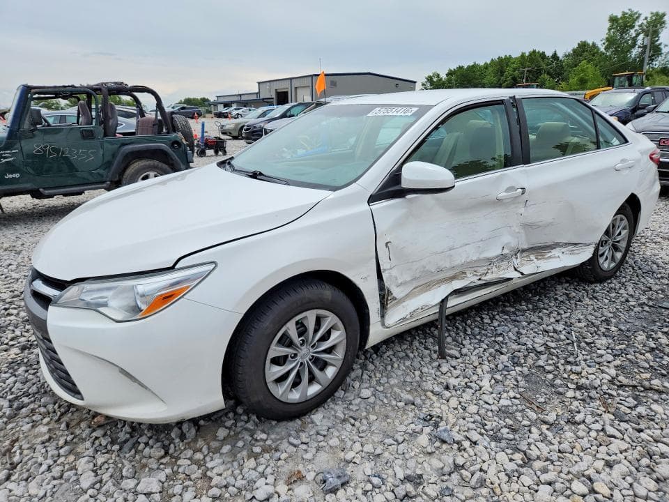 2015 Toyota Camry LE