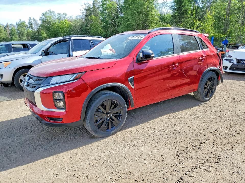 2023 Mitsubishi RVR SE